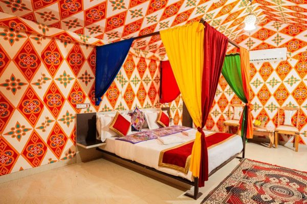 Luxury Tents (1)